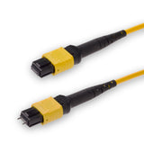 12 芯低插損公頭 MPO/APC 轉母頭 MPO/APC 跳線 | 康寧® SMF-28® Ultra 單模光纖 | OS1/OS2 兼容 | 極性A，黃色 MPO 接頭，黃色外被 | LSZH 低煙無鹵外被